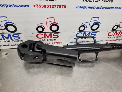 Fendt 415, 400 Series Vario, Cat3, Levelling Box F718870030010, F718870030070 - Suspensão: foto 2 Fendt 415, 400 Series Vario, Cat3, Levelling Box F718870030010, F718870030070 - Suspensão: foto 2
