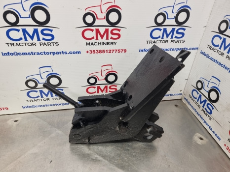 Fendt 415, 400 Vario Series, Stabiliser Bracket Lh H404870040011, H40487004004 - Suspensão: foto 2 Fendt 415, 400 Vario Series, Stabiliser Bracket Lh H404870040011, H40487004004 - Suspensão: foto 2