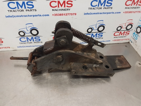 Fendt 724 S4, 700 Series, Stabilizer Rhs Assy H743870200311, H737870040030 - Suspensão: foto 1 Fendt 724 S4, 700 Series, Stabilizer Rhs Assy H743870200311, H737870040030 - Suspensão: foto 1