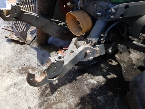 Fendt 928 Front Linkage 931920011093, H931920071022, H931920071032 - Suspensão: foto 2 Fendt 928 Front Linkage 931920011093, H931920071022, H931920071032 - Suspensão: foto 2