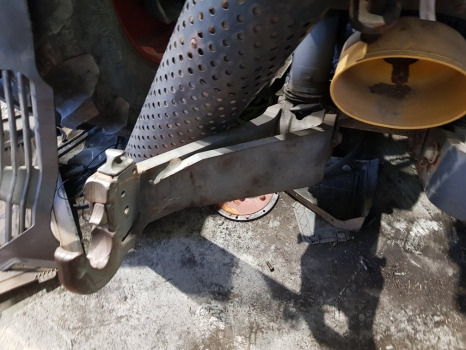 Fendt 928 Front Linkage 931920011093, H931920071022, H931920071032 - Suspensão: foto 3 Fendt 928 Front Linkage 931920011093, H931920071022, H931920071032 - Suspensão: foto 3
