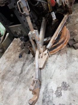Fendt 928 Lift Arm Rhs G931870060022 - Suspensão: foto 2 Fendt 928 Lift Arm Rhs G931870060022 - Suspensão: foto 2