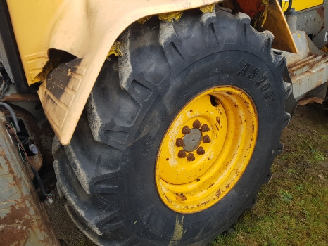 Roda completa por Máquina agrícola Fermec 860 Rear Wheel Pair 18.4-26: foto 6