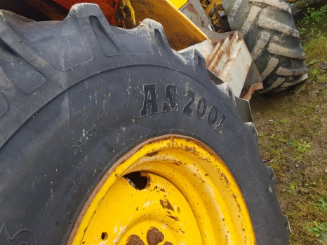 Roda completa por Máquina agrícola Fermec 860 Rear Wheel Pair 18.4-26: foto 8