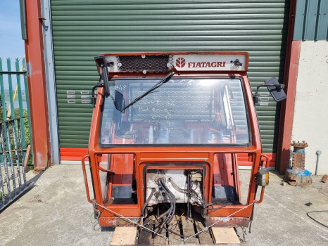 Fiat 80-90, 90-90, 100-90, 110-90 Wide Comfort Cab Cs19, No48 - Cabine: foto 3 Fiat 80-90, 90-90, 100-90, 110-90 Wide Comfort Cab Cs19, No48 - Cabine: foto 3