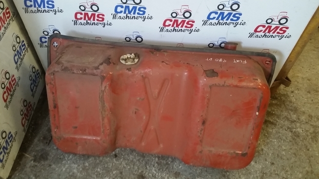 Fiat 880 88, 90, 93, 94, Series Fuel Diesel Tank 5127140 - Tanque de combustível por Trator: foto 1 Fiat 880 88, 90, 93, 94, Series Fuel Diesel Tank 5127140 - Tanque de combustível por Trator: foto 1