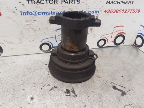 Fiat 90-90, 100-90, 110-90, Dt Clutch Bearing Carrier 5104881 - Embreagem e peças por Trator: foto 3 Fiat 90-90, 100-90, 110-90, Dt Clutch Bearing Carrier 5104881 - Embreagem e peças por Trator: foto 3
