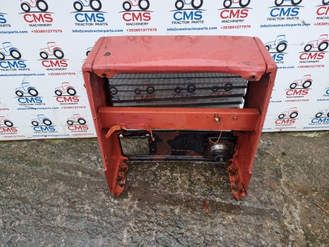 Fiat 90 Series, 1590, 140-90, 130-90 Nose Cone Panel 5128786, 5128785, 5113440 - Carroceria e exterior: foto 5 Fiat 90 Series, 1590, 140-90, 130-90 Nose Cone Panel 5128786, 5128785, 5113440 - Carroceria e exterior: foto 5