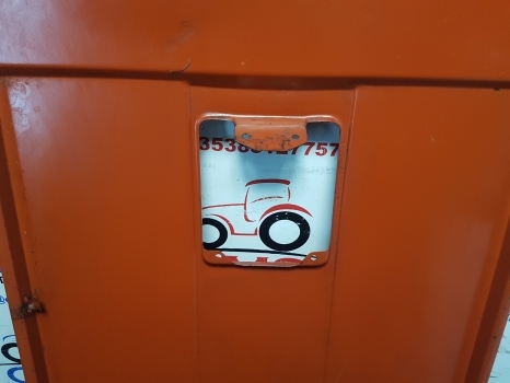 Fiat 980, 980dt Engine Bonnet. Hood, Check Measurament. - Capô por Trator: foto 3 Fiat 980, 980dt Engine Bonnet. Hood, Check Measurament. - Capô por Trator: foto 3