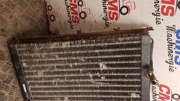 Fiat F Series F130, F140, F120, F115 Conditioning Condenser Radiator 5155716 - Condensador por Trator: foto 5 Fiat F Series F130, F140, F120, F115 Conditioning Condenser Radiator 5155716 - Condensador por Trator: foto 5