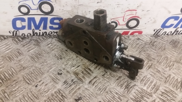 Fiat F110, F115, F120, F130, F140, F130 Dt Spool Control Valve 5161780 - Válvula hidráulica por Trator: foto 1 Fiat F110, F115, F120, F130, F140, F130 Dt Spool Control Valve 5161780 - Válvula hidráulica por Trator: foto 1
