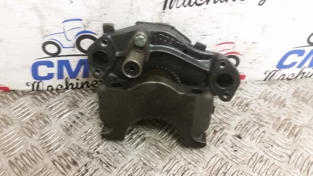 Fiat F130, F140, F130dt, F140dt Engine Oil Pump 4802609 - Bomba de óleo por Trator: foto 1 Fiat F130, F140, F130dt, F140dt Engine Oil Pump 4802609 - Bomba de óleo por Trator: foto 1