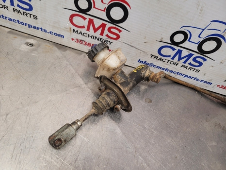 Fiat New Holland F, M, 60 Series F130, M115, 8160 Clutch Master Cylinder 5150299 - Cilindro de embreagem por Trator: foto 2 Fiat New Holland F, M, 60 Series F130, M115, 8160 Clutch Master Cylinder 5150299 - Cilindro de embreagem por Trator: foto 2