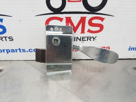 Ford 10, 30, 100, 200, 600, 1000 Series Door Slam Lock Rhs 81822792 - Porta e peças: foto 1 Ford 10, 30, 100, 200, 600, 1000 Series Door Slam Lock Rhs 81822792 - Porta e peças: foto 1
