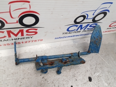 Ford 2000, 3000 Foot Throttle, Accelerator Control Pedal - Sistema de combustível por Trator: foto 3 Ford 2000, 3000 Foot Throttle, Accelerator Control Pedal - Sistema de combustível por Trator: foto 3