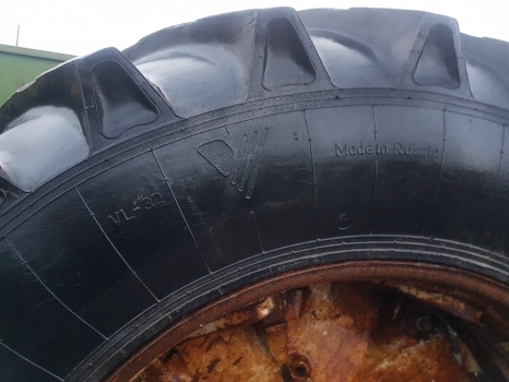 Ford 30, Tw, 40 Series Tw15, 8530, Tw20 Rear Adjustable Wheel Ant Tyre 18.4r38 - Roda completa por Trator: foto 2 Ford 30, Tw, 40 Series Tw15, 8530, Tw20 Rear Adjustable Wheel Ant Tyre 18.4r38 - Roda completa por Trator: foto 2