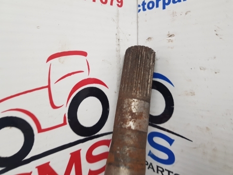 Ford 40 Carraro 709s Front Axle Drive Shaft Assy 81863155; Car125156; Car40887 - Semi eixo por Trator: foto 5 Ford 40 Carraro 709s Front Axle Drive Shaft Assy 81863155; Car125156; Car40887 - Semi eixo por Trator: foto 5