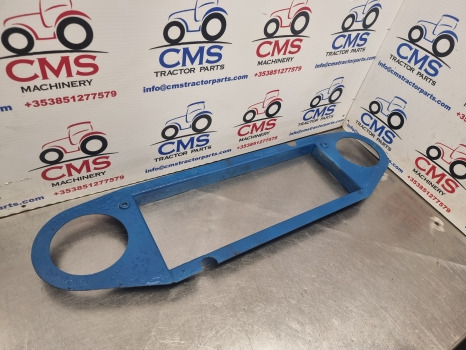 Ford 4610, 10 Series, Lp Cab Fan Blower Support, Cover E3nn18a295aa, 83944215 - Cabine e interior: foto 2 Ford 4610, 10 Series, Lp Cab Fan Blower Support, Cover E3nn18a295aa, 83944215 - Cabine e interior: foto 2