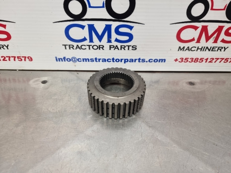 Ford 4630, 30 Series, Transmission Hub 83985667, K3660628301 - Caixa de velocidade: foto 1 Ford 4630, 30 Series, Transmission Hub 83985667, K3660628301 - Caixa de velocidade: foto 1