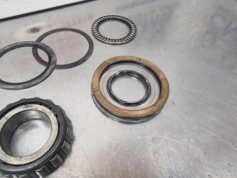 Ford 4630, 30 Series Transmission Thrust Bearings, Washers K3660627941 - Caixa de velocidade: foto 5 Ford 4630, 30 Series Transmission Thrust Bearings, Washers K3660627941 - Caixa de velocidade: foto 5