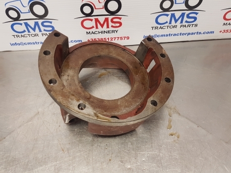 Ford 4830, 3930, 4100, 4330 Brake Housing Rhs E4nn2n099ba, C5nn2n099b, 83955520 - Tambor de freio por Trator: foto 4 Ford 4830, 3930, 4100, 4330 Brake Housing Rhs E4nn2n099ba, C5nn2n099b, 83955520 - Tambor de freio por Trator: foto 4