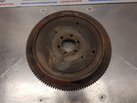 Ford 550, 10, 30 Series 4610 Ap Engine Flywheel 83933422, C5ne6375bc - Volante do motor por Retroescavadeira: foto 3 Ford 550, 10, 30 Series 4610 Ap Engine Flywheel 83933422, C5ne6375bc - Volante do motor por Retroescavadeira: foto 3