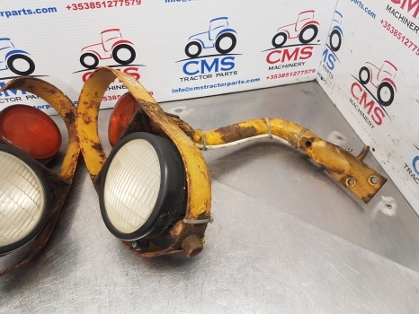 Ford 550, 555, 655 Working Lighs Assembly 83930993, E1nn13n083bc12z - Iluminação por Retroescavadeira: foto 3 Ford 550, 555, 655 Working Lighs Assembly 83930993, E1nn13n083bc12z - Iluminação por Retroescavadeira: foto 3
