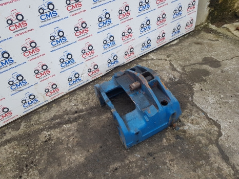 Ford 5610, 6610, 7610 Front Axle Support Frame Bolster E3nn3a042aa, 83948971 - Suspensão: foto 3 Ford 5610, 6610, 7610 Front Axle Support Frame Bolster E3nn3a042aa, 83948971 - Suspensão: foto 3