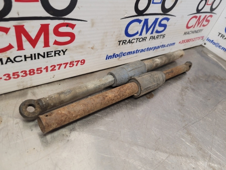 Ford 600, 10, Tw 6600 Q Cab Side Back Spring Loaded Strut Pair Strut - Porta e peças: foto 3 Ford 600, 10, Tw 6600 Q Cab Side Back Spring Loaded Strut Pair Strut - Porta e peças: foto 3
