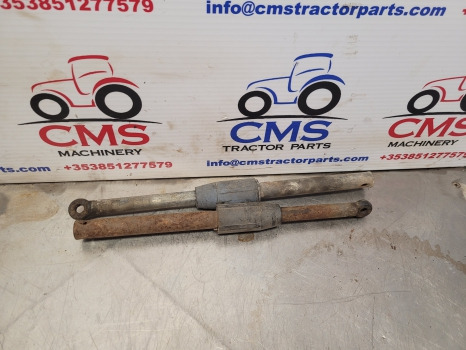 Ford 600, 10, Tw 6600 Q Cab Side Back Spring Loaded Strut Pair Strut - Porta e peças: foto 2 Ford 600, 10, Tw 6600 Q Cab Side Back Spring Loaded Strut Pair Strut - Porta e peças: foto 2