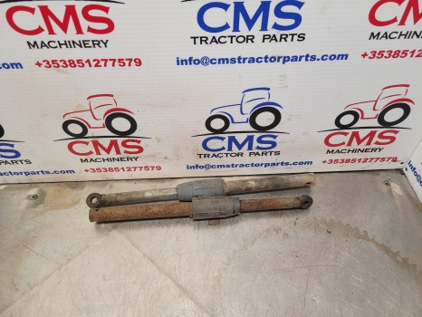 Ford 600, 10, Tw 6600 Q Cab Side Back Spring Loaded Strut Pair Strut - Porta e peças: foto 5 Ford 600, 10, Tw 6600 Q Cab Side Back Spring Loaded Strut Pair Strut - Porta e peças: foto 5