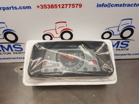 Ford 6610, 4610, 7610 Dash Clock, Instrument Cluster D8nn10849tb, 83953544 - Painel de instrumentos por Trator: foto 1 Ford 6610, 4610, 7610 Dash Clock, Instrument Cluster D8nn10849tb, 83953544 - Painel de instrumentos por Trator: foto 1