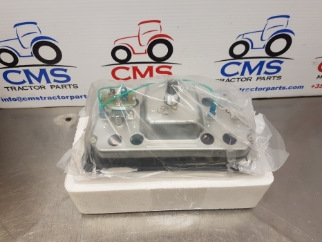 Ford 6610, 4610, 7610 Dash Clock, Instrument Cluster D8nn10849tb, 83953544 - Painel de instrumentos por Trator: foto 3 Ford 6610, 4610, 7610 Dash Clock, Instrument Cluster D8nn10849tb, 83953544 - Painel de instrumentos por Trator: foto 3