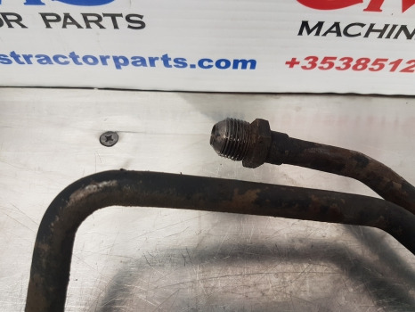 Ford 6610, 5610, 7610, 7410 Power Steering Oil Cooler 83954673, E4nn3d746ab - Direcção: foto 4 Ford 6610, 5610, 7610, 7410 Power Steering Oil Cooler 83954673, E4nn3d746ab - Direcção: foto 4