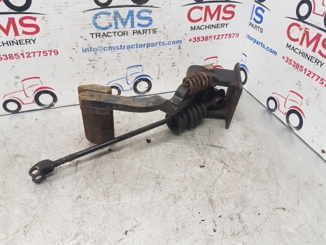 Ford 7610 10 Series Clutch Pedal 83960492, E4nn7n546aa12b, E4nn7d082bc - Embreagem e peças por Trator: foto 5 Ford 7610 10 Series Clutch Pedal 83960492, E4nn7n546aa12b, E4nn7d082bc - Embreagem e peças por Trator: foto 5