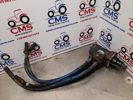 Ford 7610, 6610, 7710, 5610 Orbital Steering Unit Valve 86602557, F-763a244-aa - Direcção: foto 1 Ford 7610, 6610, 7710, 5610 Orbital Steering Unit Valve 86602557, F-763a244-aa - Direcção: foto 1