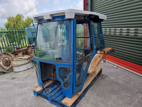Ford 7810, 7910, 8210, Complete Super Q Cab Series 2, Complete Cab Cab No60 - Cabine: foto 4 Ford 7810, 7910, 8210, Complete Super Q Cab Series 2, Complete Cab Cab No60 - Cabine: foto 4
