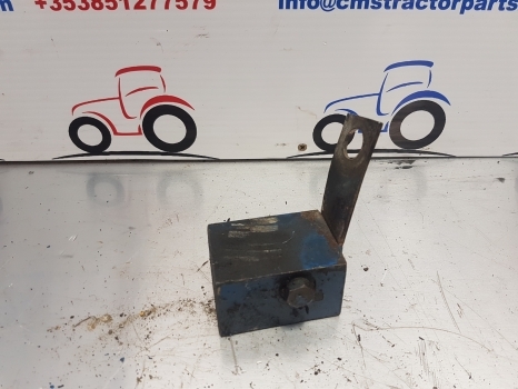Ford 8630 Brake Valve 9626406 - Válvula de freio por Trator: foto 1 Ford 8630 Brake Valve 9626406 - Válvula de freio por Trator: foto 1