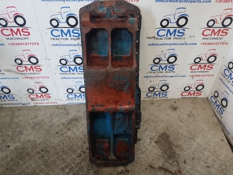 Ford 8700, 9700 Engine Oil Pan D6nn6676b, D5nn6676a, D5nn6676b, 83910678 - Cárter de óleo por Trator: foto 1 Ford 8700, 9700 Engine Oil Pan D6nn6676b, D5nn6676a, D5nn6676b, 83910678 - Cárter de óleo por Trator: foto 1