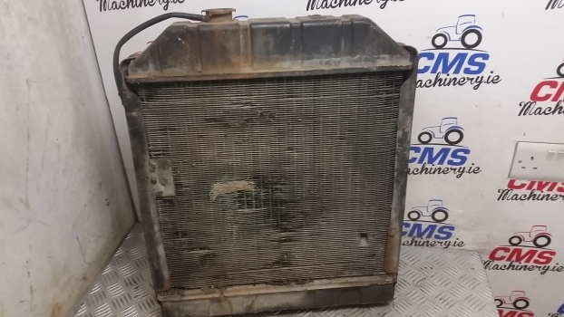 Ford Engine Water Cooling Radiator 2 - Radiador por Trator: foto 3 Ford Engine Water Cooling Radiator 2 - Radiador por Trator: foto 3