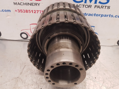 Ford New Holland 40 And Ts Series, 8240 Rear Clutch Housing, 82036853, 82016096 - Embreagem e peças por Máquina agrícola: foto 3 Ford New Holland 40 And Ts Series, 8240 Rear Clutch Housing, 82036853, 82016096 - Embreagem e peças por Máquina agrícola: foto 3