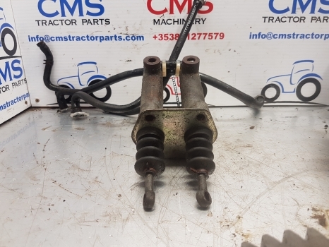 Ford New Holland 40, Ts, Ts6000 Series Brake Master Cylinder 81869963, 81866911 - Cilindro de freio por Trator: foto 3 Ford New Holland 40, Ts, Ts6000 Series Brake Master Cylinder 81869963, 81866911 - Cilindro de freio por Trator: foto 3