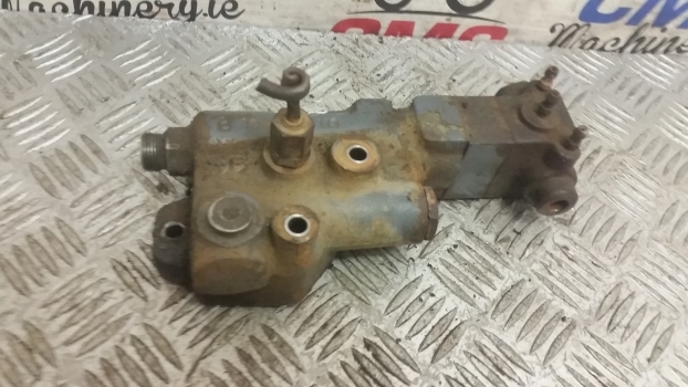 Ford New Holland 7840 40 And Ts Series Trailer Brake Valve 81874969, 1535108113 - Válvula de freio por Trator: foto 3 Ford New Holland 7840 40 And Ts Series Trailer Brake Valve 81874969, 1535108113 - Válvula de freio por Trator: foto 3