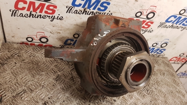 Ford New Holland Fiat 8160 Front Steering Knuckle Spindle Lhs 5171554, 5171533 - Manga de eixo por Trator: foto 3 Ford New Holland Fiat 8160 Front Steering Knuckle Spindle Lhs 5171554, 5171533 - Manga de eixo por Trator: foto 3