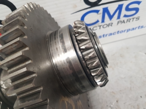 Ford Tw, 30, 700 Ser Tw20 Transmission Shaft Gear Parts D8nn7113ab, D8nn7113ad - Veio de transmissão por Trator: foto 2 Ford Tw, 30, 700 Ser Tw20 Transmission Shaft Gear Parts D8nn7113ab, D8nn7113ad - Veio de transmissão por Trator: foto 2