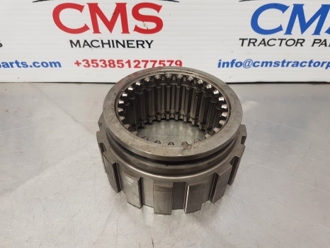 Ford Tw5, Tw35, 8530, 8730, Tw, 30 S. Coupling Sliding Gear 83933554, D8nn7106ca - Veio de transmissão por Trator: foto 1 Ford Tw5, Tw35, 8530, 8730, Tw, 30 S. Coupling Sliding Gear 83933554, D8nn7106ca - Veio de transmissão por Trator: foto 1