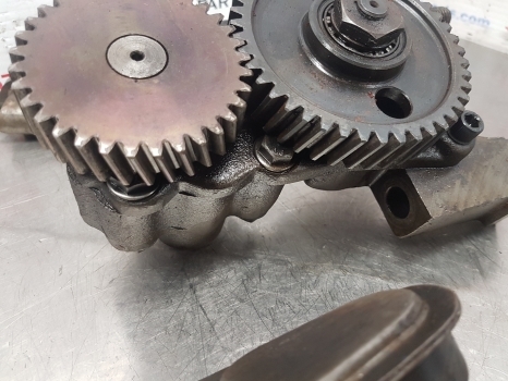 International 885xl, 784, 585, 785, 674 Engine Oil Pump 3055194r92, 3136430r95 - Bomba de óleo por Trator: foto 5 International 885xl, 784, 585, 785, 674 Engine Oil Pump 3055194r92, 3136430r95 - Bomba de óleo por Trator: foto 5