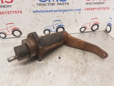 International Case 885 Parking Hand Brake Control Pivot Shaft 94329c93, 94328c3 - Peças de freio por Trator: foto 1 International Case 885 Parking Hand Brake Control Pivot Shaft 94329c93, 94328c3 - Peças de freio por Trator: foto 1