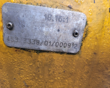 Jcb 533-105 Front Axle Drive Shaft Lhs Rhs 18.16:1, 914/60100, 914/89300 - Eixo dianteiro por Equipamento de movimentação: foto 1 Jcb 533-105 Front Axle Drive Shaft Lhs Rhs 18.16:1, 914/60100, 914/89300 - Eixo dianteiro por Equipamento de movimentação: foto 1