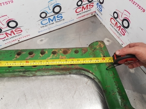 John Deere 2140, 2040, 1840, 1640 Spindle Knuckle Rhs Rhs Al31297, L35000 - Manga de eixo por Trator: foto 5 John Deere 2140, 2040, 1840, 1640 Spindle Knuckle Rhs Rhs Al31297, L35000 - Manga de eixo por Trator: foto 5